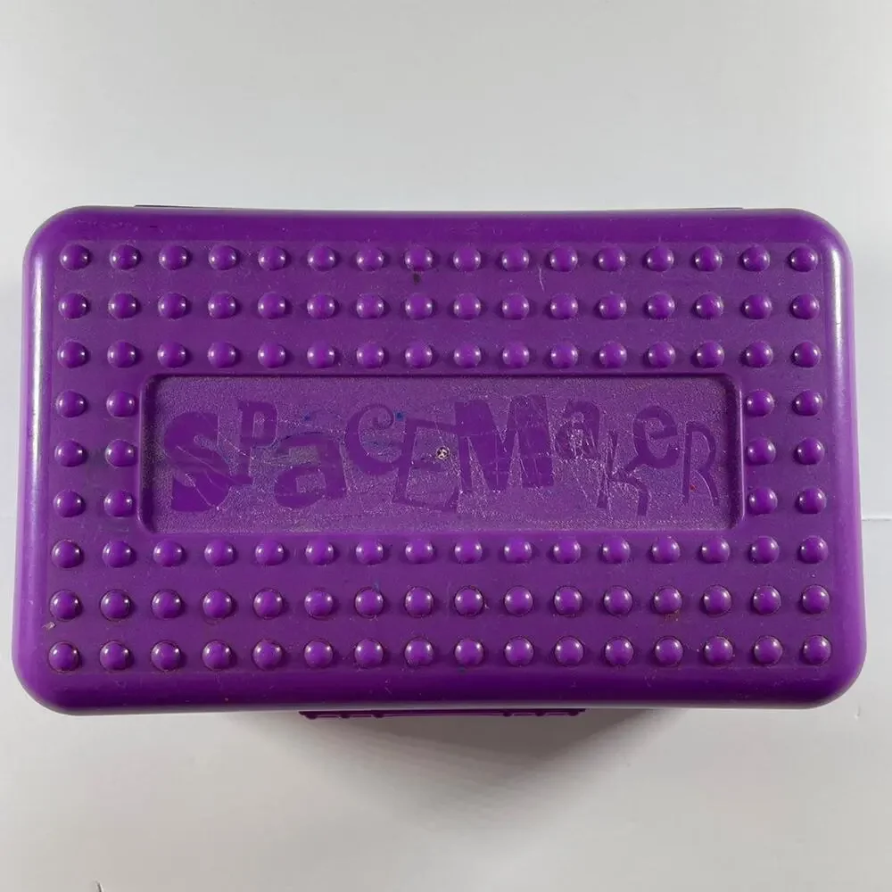 Vintage spacemaker pencil box